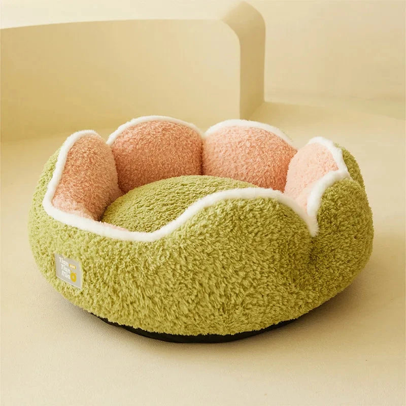 Plush Pet Nest Bed™ – Soft & Warm
