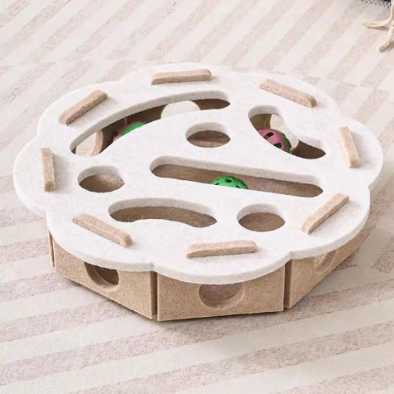 Interactive Cat Maze Toy – Felt Puzzle Ball with Bell