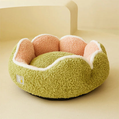 Plush Pet Nest Bed™ – Soft & Warm